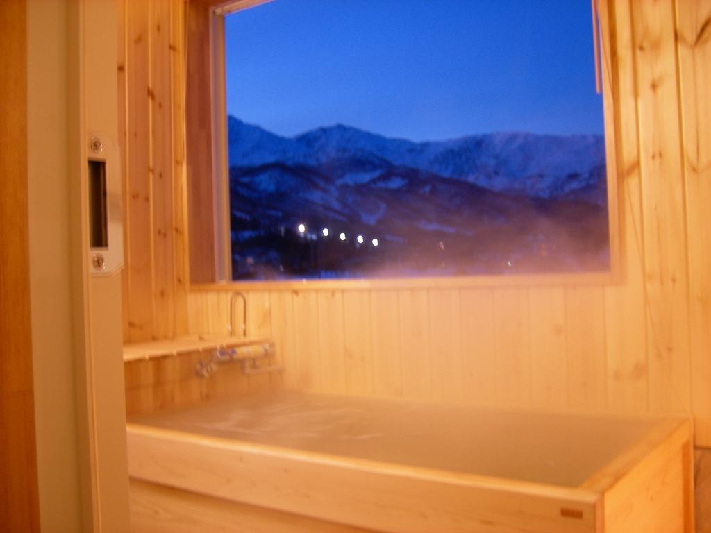 Funny Inn Hakuba Bagian luar foto